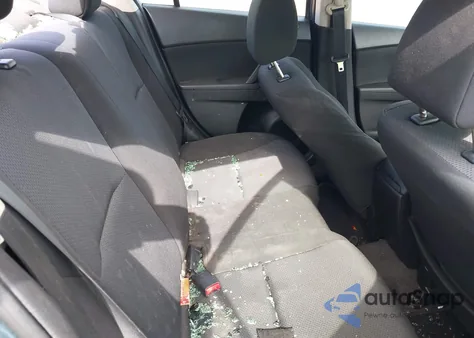 2011 Mazda Mazda3 I Sport from USA, damaged, VIN JM1BL1UF0B1472071